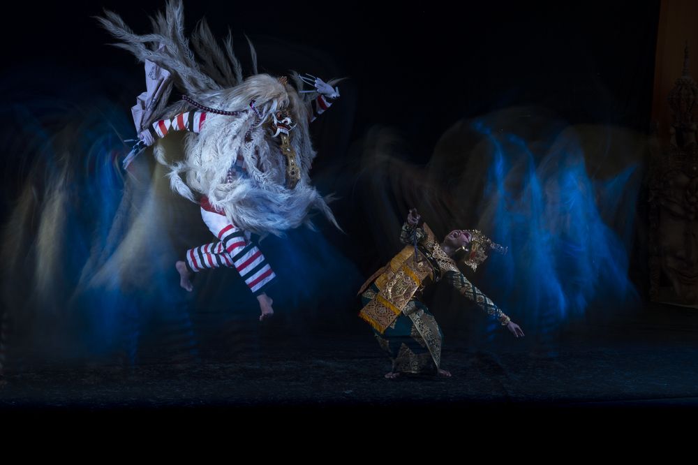 Rangda Dance in motion