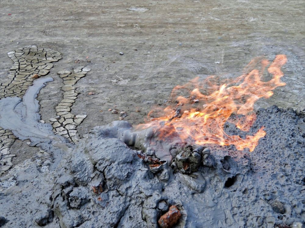 Mud volcano's fire