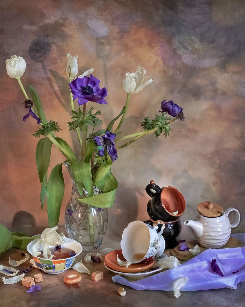 Окончен бал...