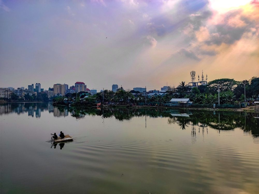 Be the sailor of your own happiness!