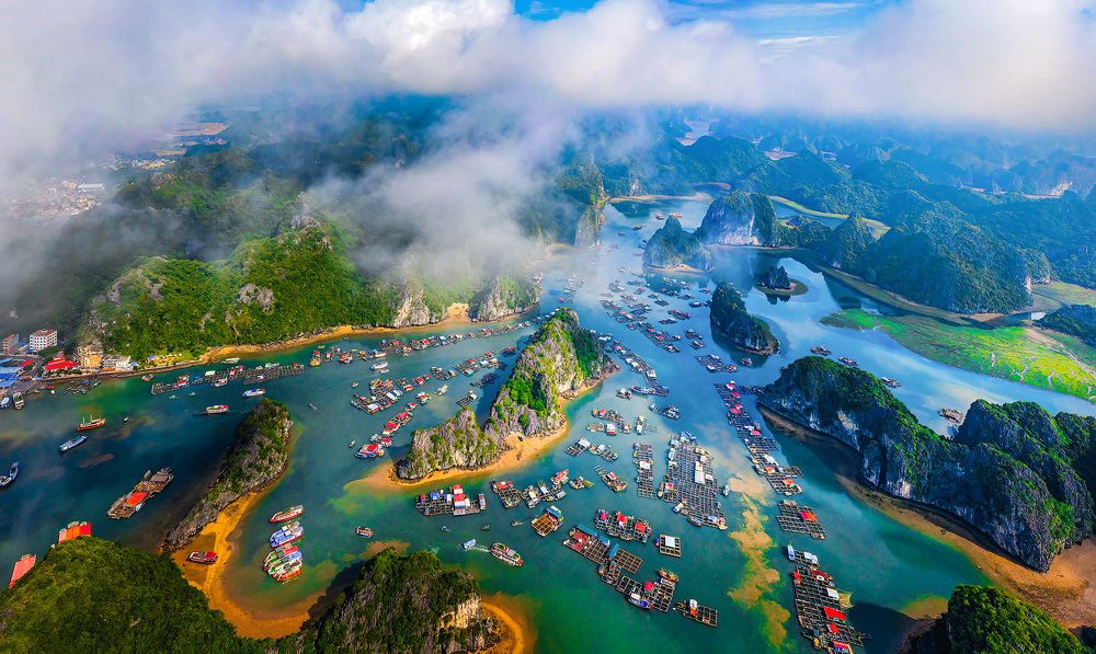 Photograph by LE DUC THANH