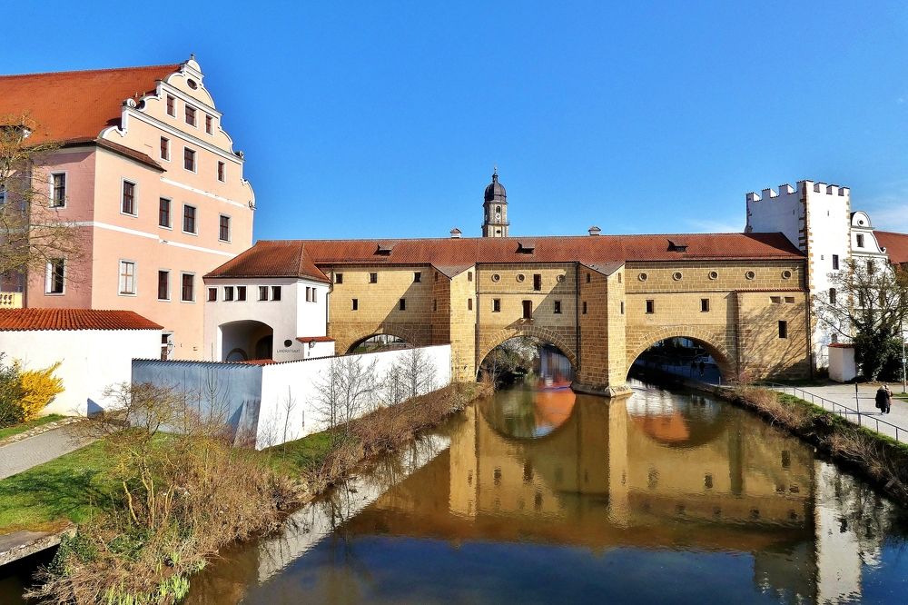 Амберг  в  весенних отражениях !