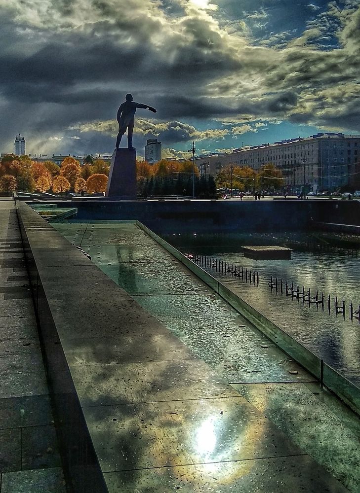 Ленин в октябре