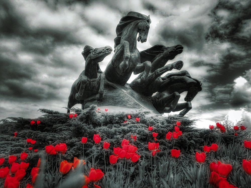 Эх, Тачанка-Ростовчанка!