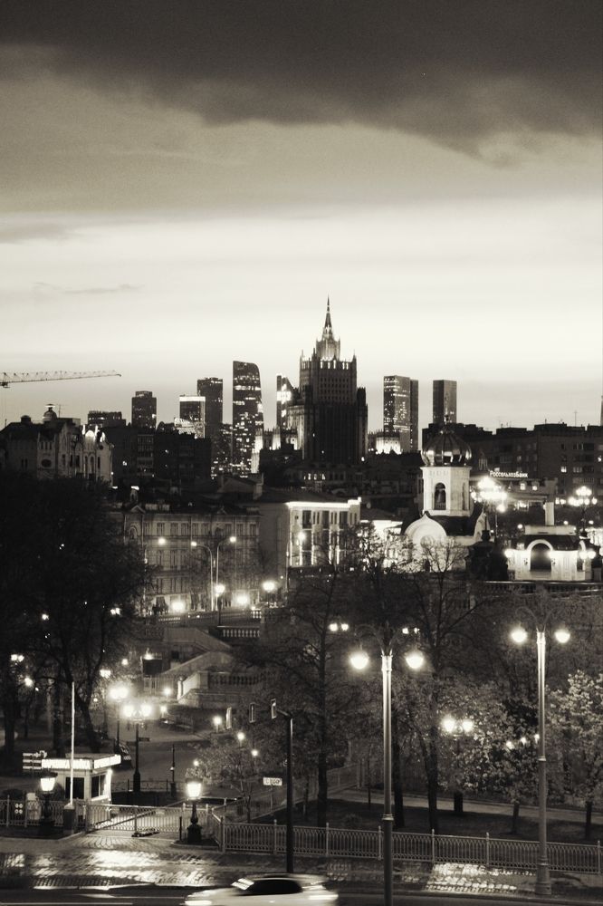 Ночная Москва