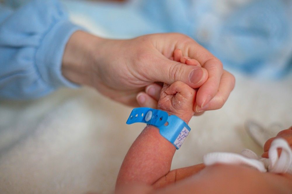 Роддом. Первая фотосессия. Пальчики.