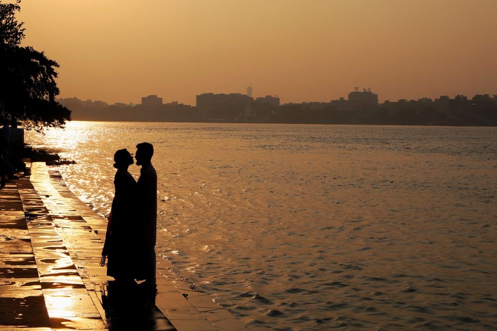 Finding love in Sunset