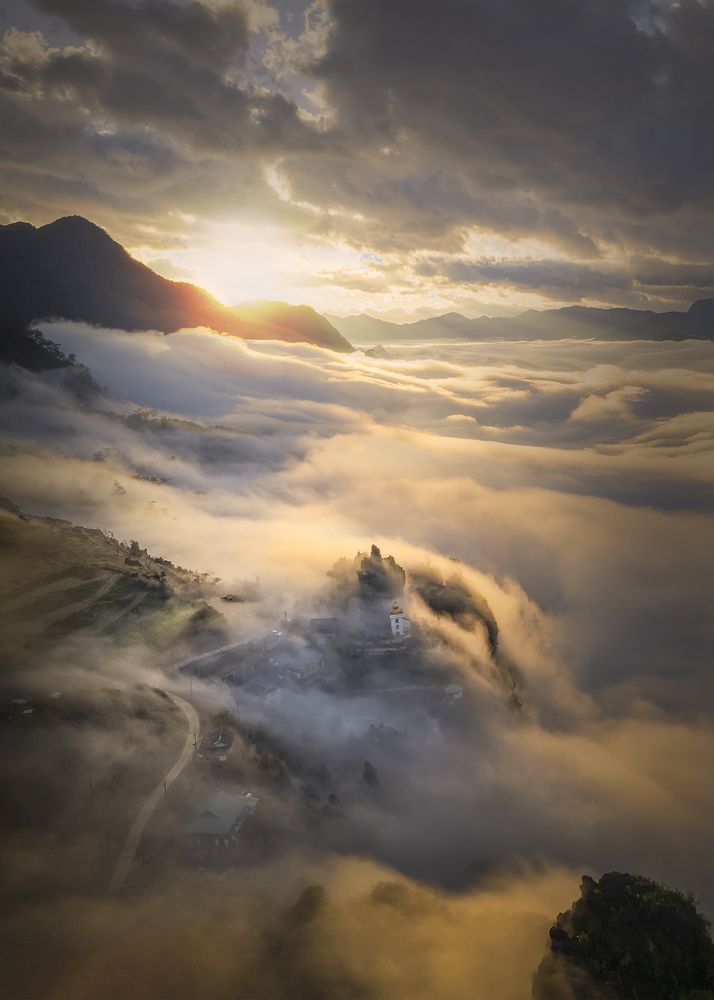 Small Village by the Edge of Heaven