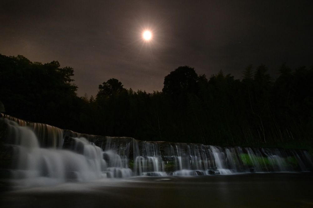 Photograph by Ohta Sigeki