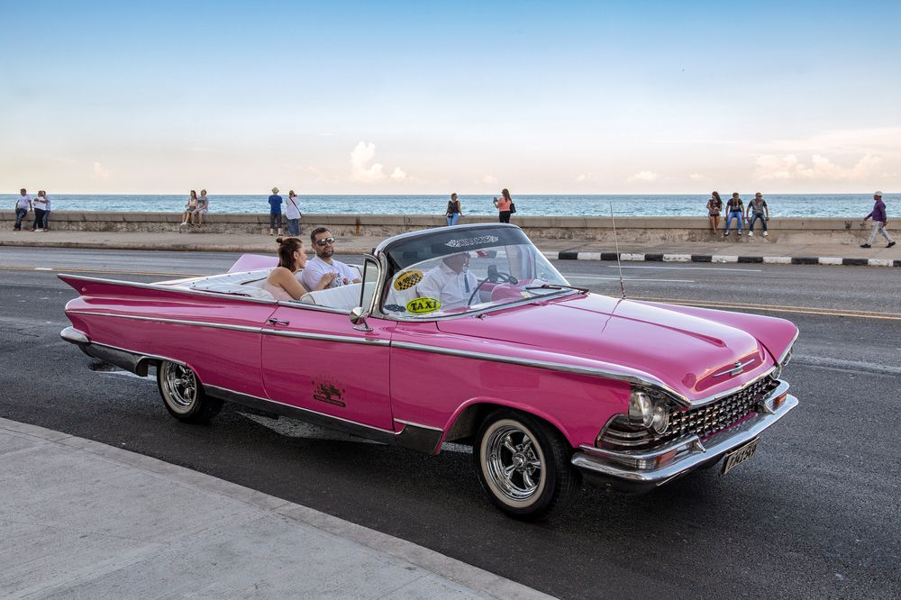 Фотография автора Алексей Карташов