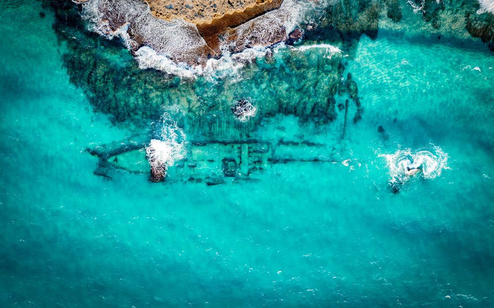 Затонувший корабль у берегов Израиля / A sunken ship off the coast of Israel.