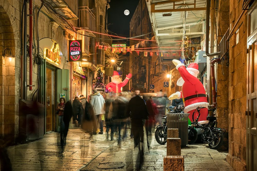 Гномы канибалы.