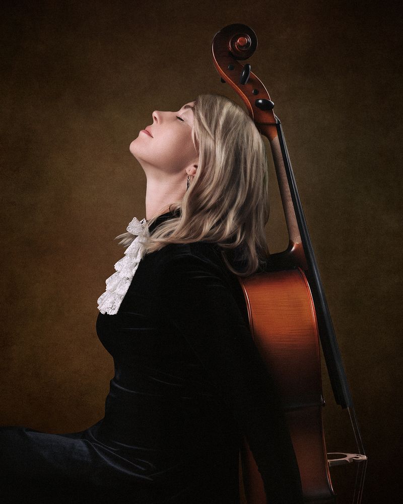 Photograph by Max Samadhi