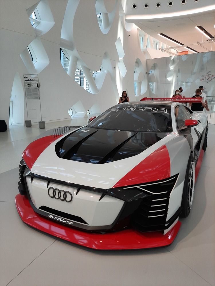 Audi