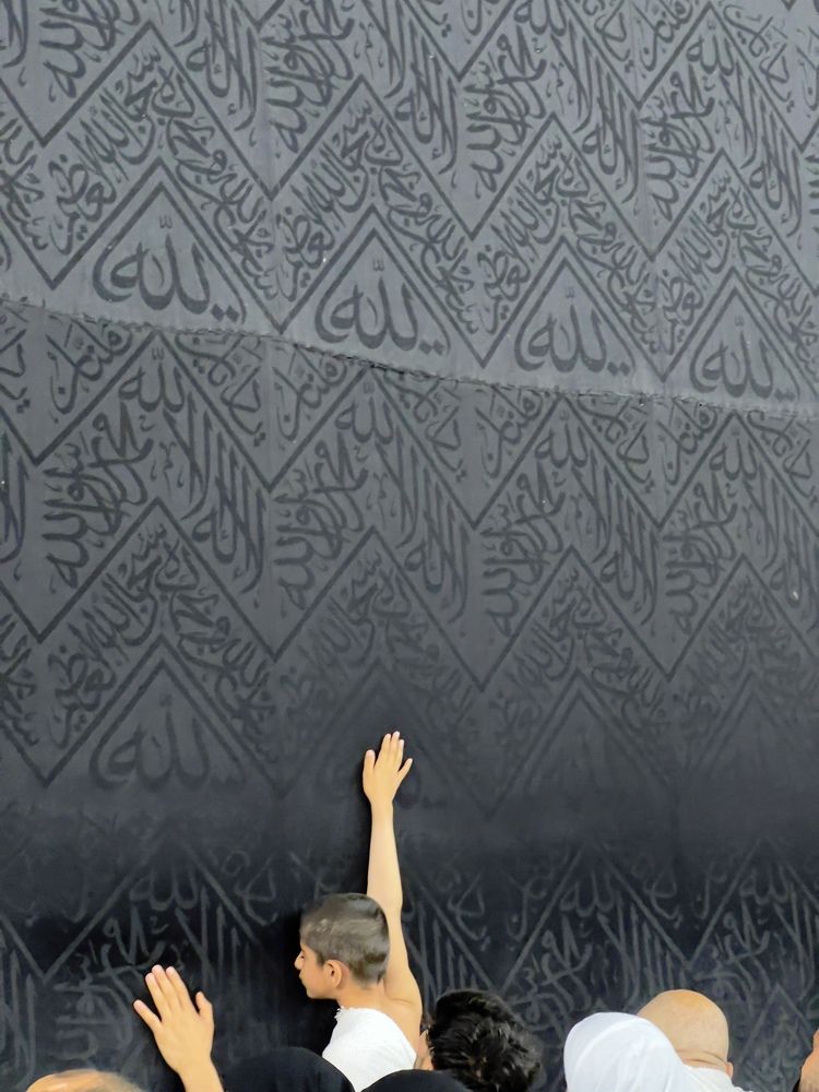 Фотография автора Helmi Fahmi Hasan Bin Hasan