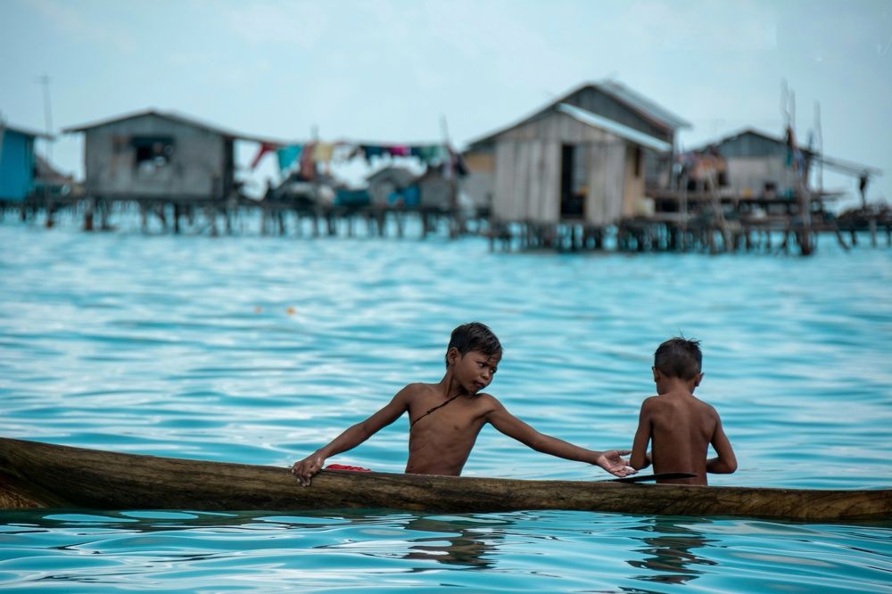 the nomads of the sea who fish