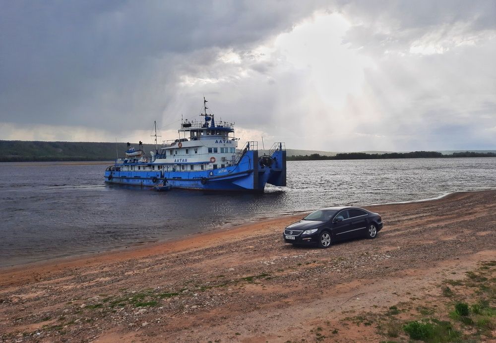 Встреча на Волге