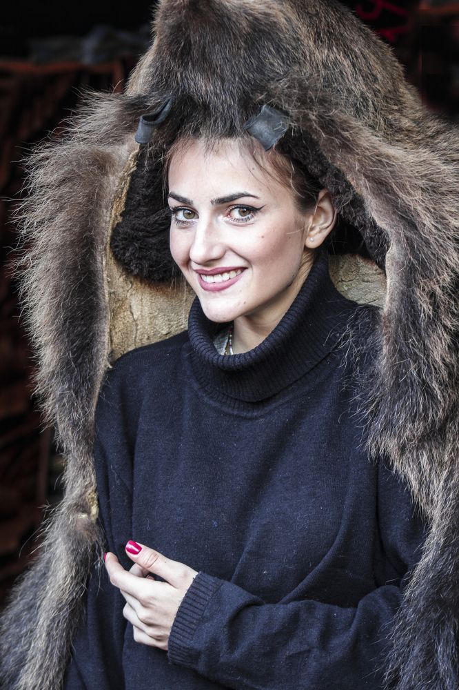 Cheerful bear dancer 2