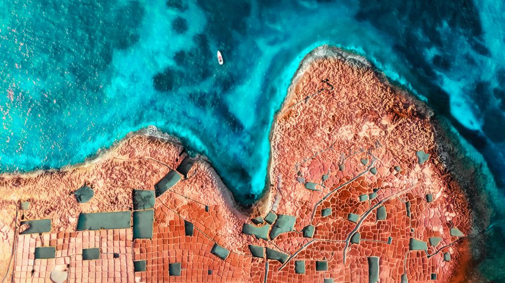 Photograph by rîz-i sinan