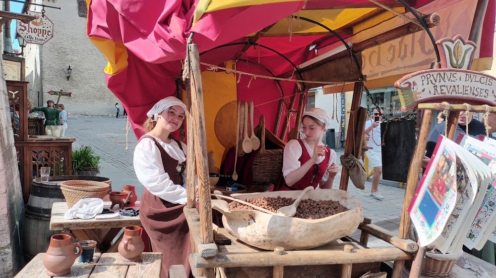 В старом городе.