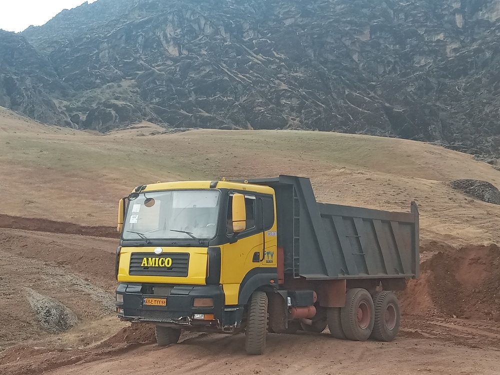 Photograph by Rahim Rahimi