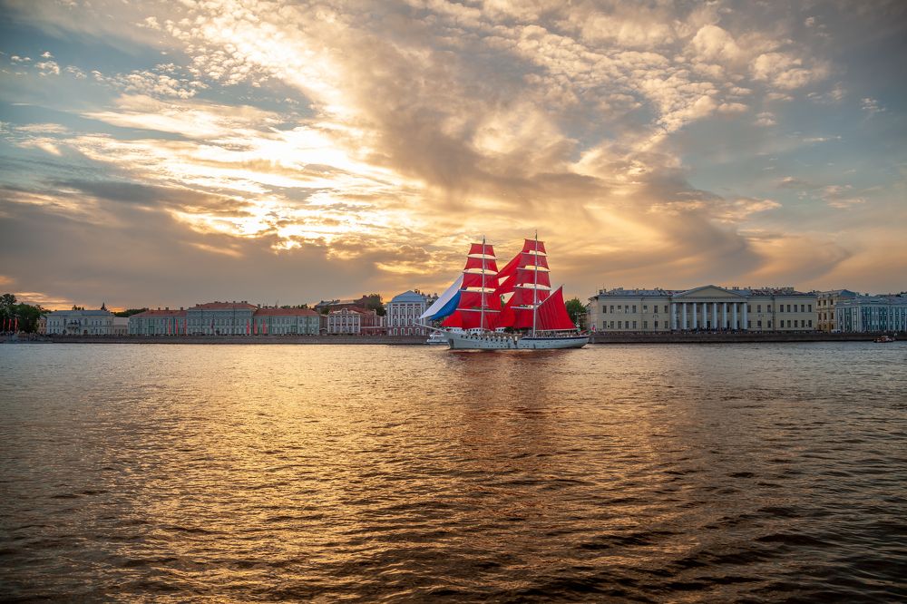 Фотография автора Анатолий Гарин