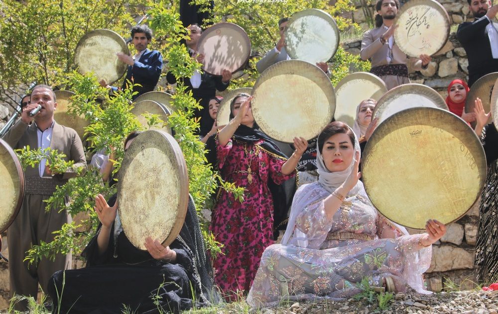 The horaman man and woman