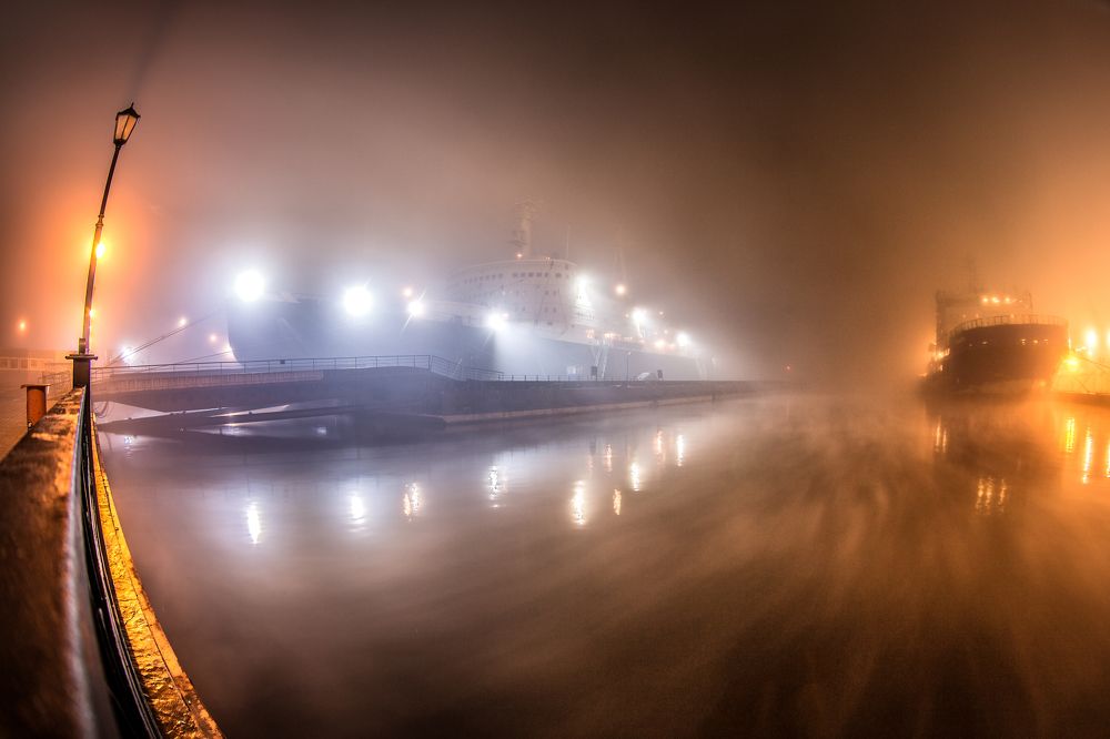 Photograph by Anton Moskalev