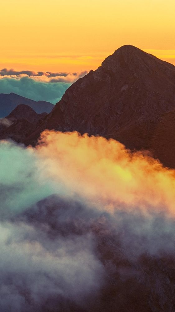 Фотография автора James Timsena