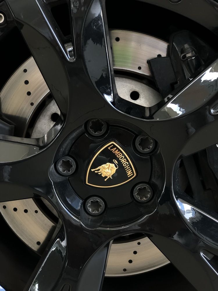 Lamborghini wheels