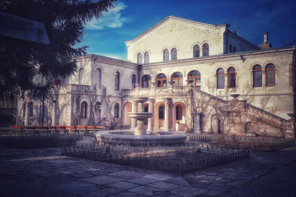 Византийский дворик