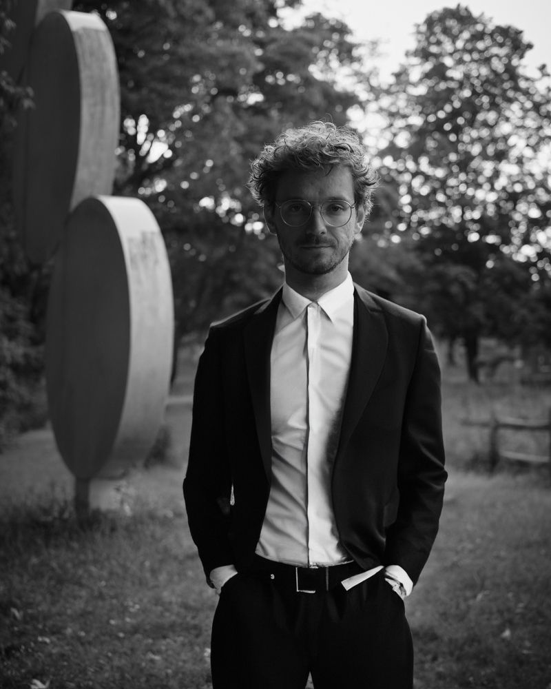 Photograph by Dmytro Kyrychenko