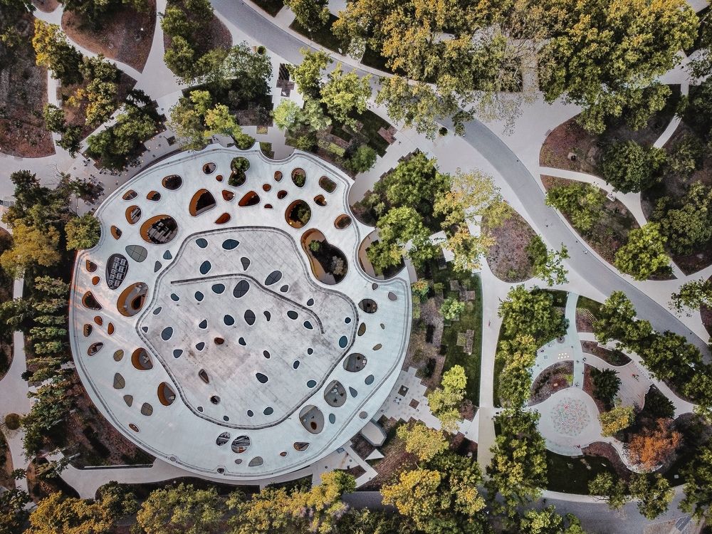 Photograph by Bence Gyenis