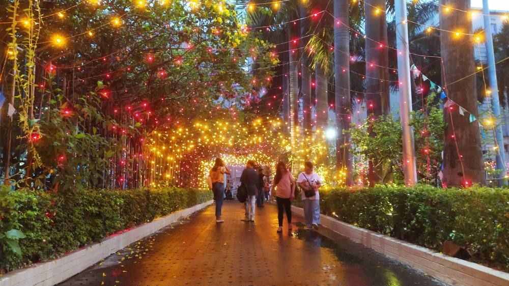 Way to Glimpse of Joy