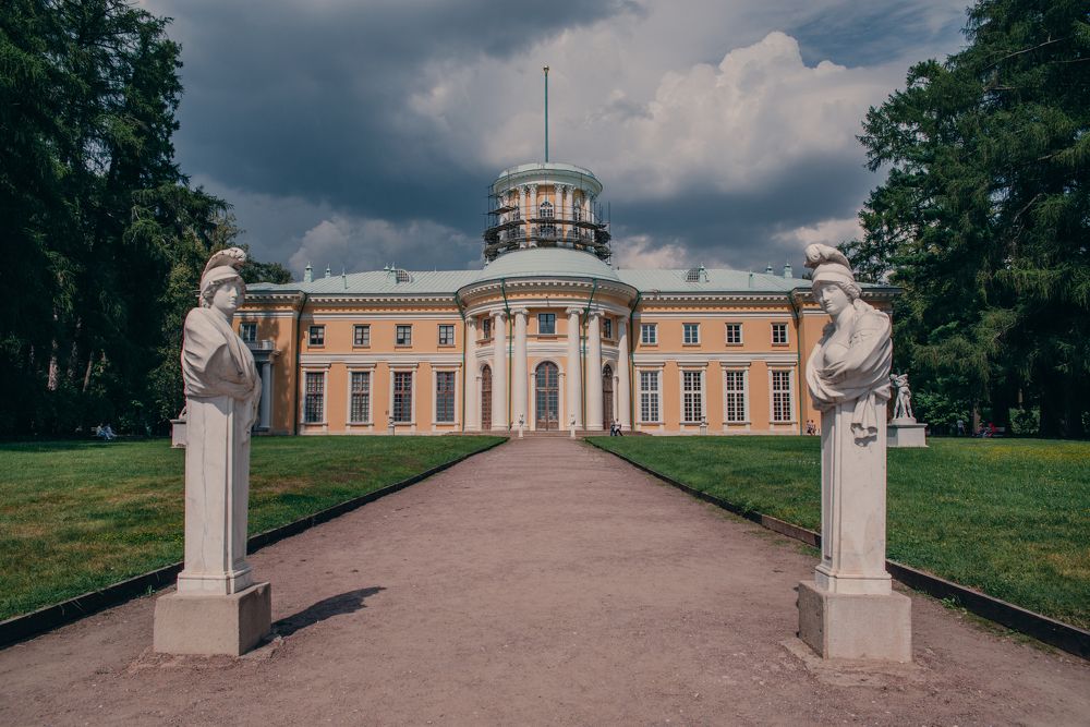 Photograph by Dmitriy Vargaz