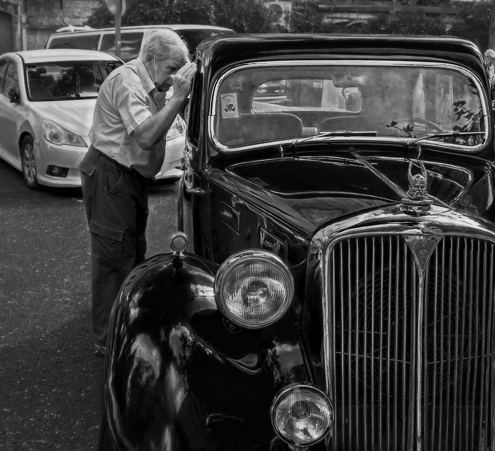 Photograph by Ilya Spektor