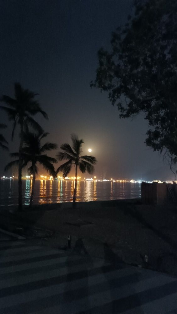 Фотография автора Курбан Курбаналиев