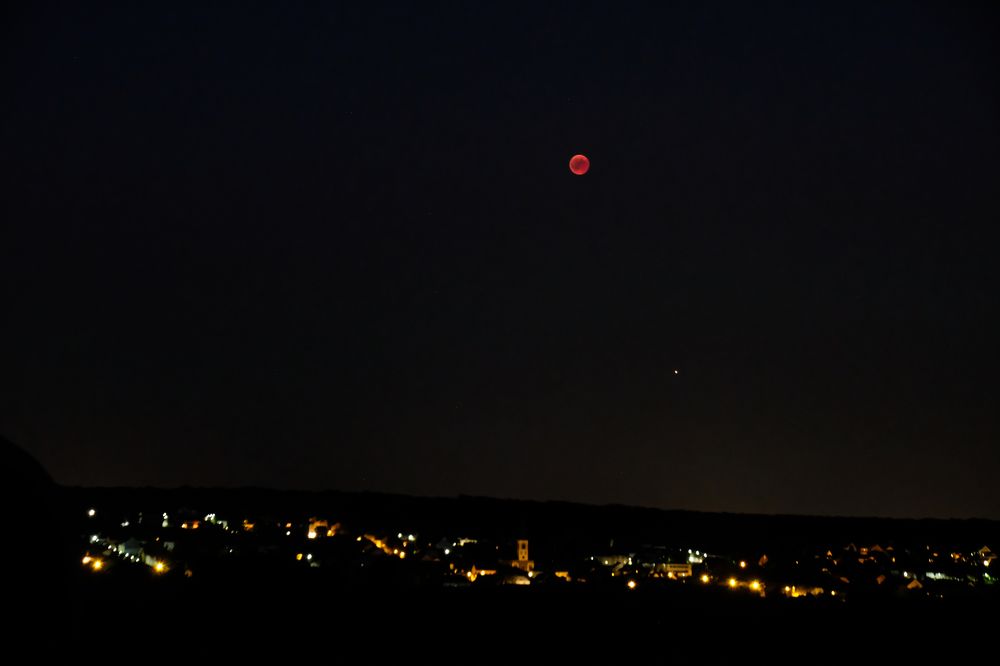 Photograph by Dirk Van Reeth