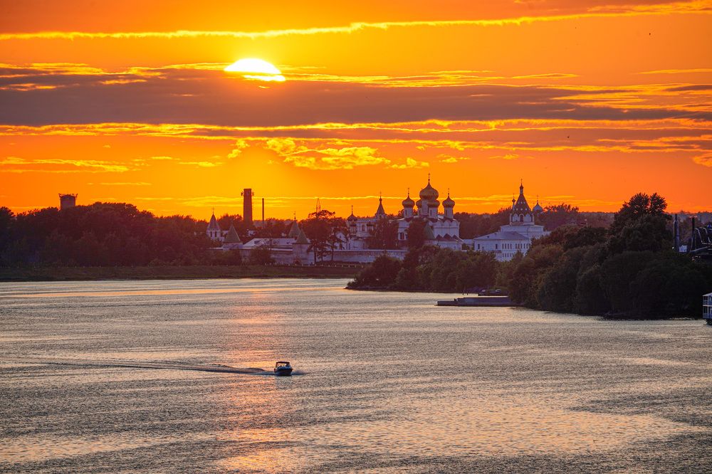 Photograph by Nikolay Nikolaev