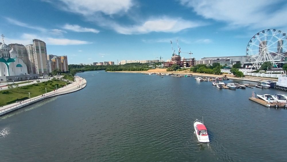 Photograph by Vadim Arutyunov