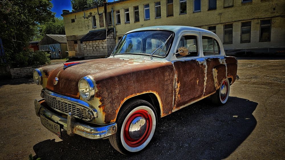 Москвич. Дизайнерский ход реставрации