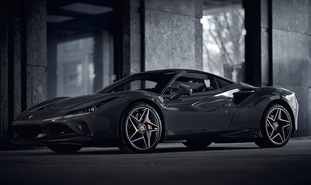 Photograph by Mikhail Khmelevskiy