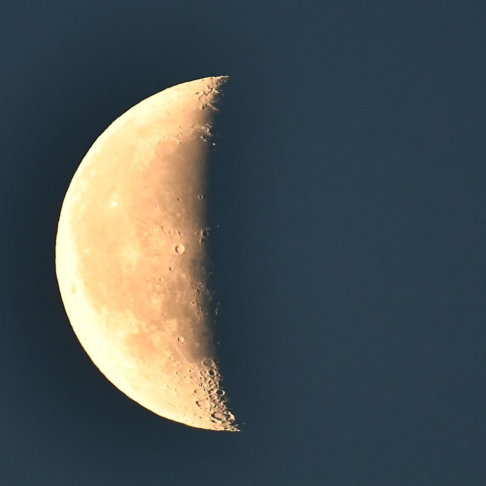 рождение луны.