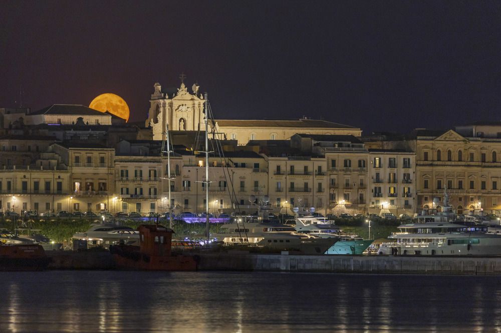 Photograph by Vincenzo Miconi