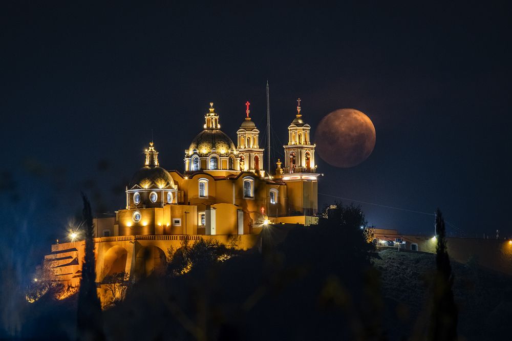 Moon in Cholula; Puebla.