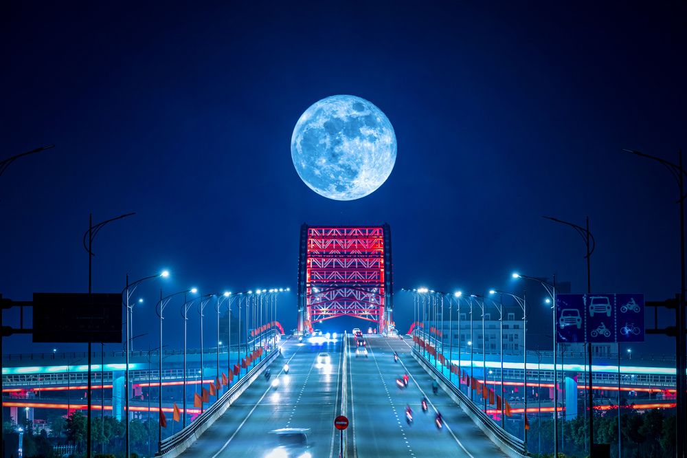 Cityscape in the moonlight