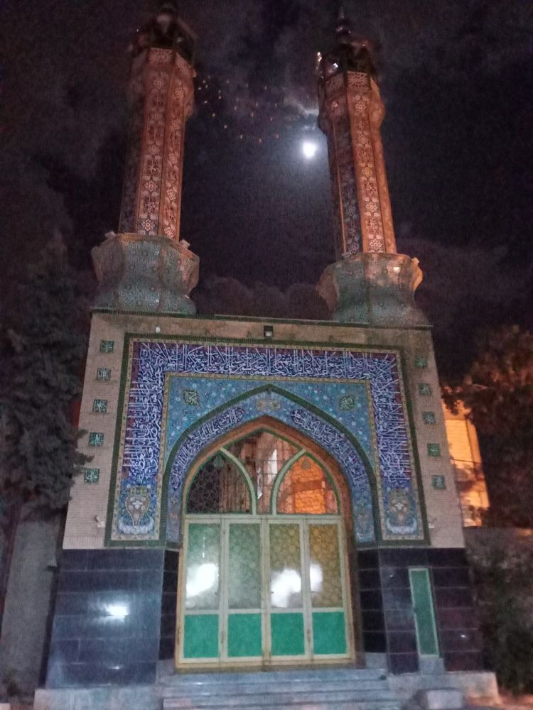 Photograph by Rahim Rahimi