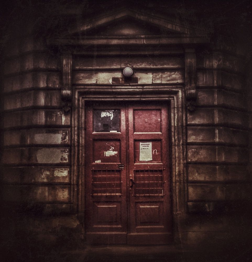 Старая дверь