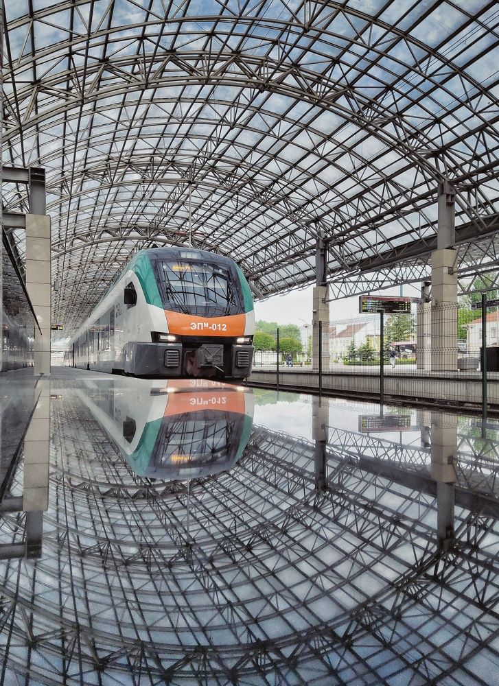 Photograph by Leanid Kulpo