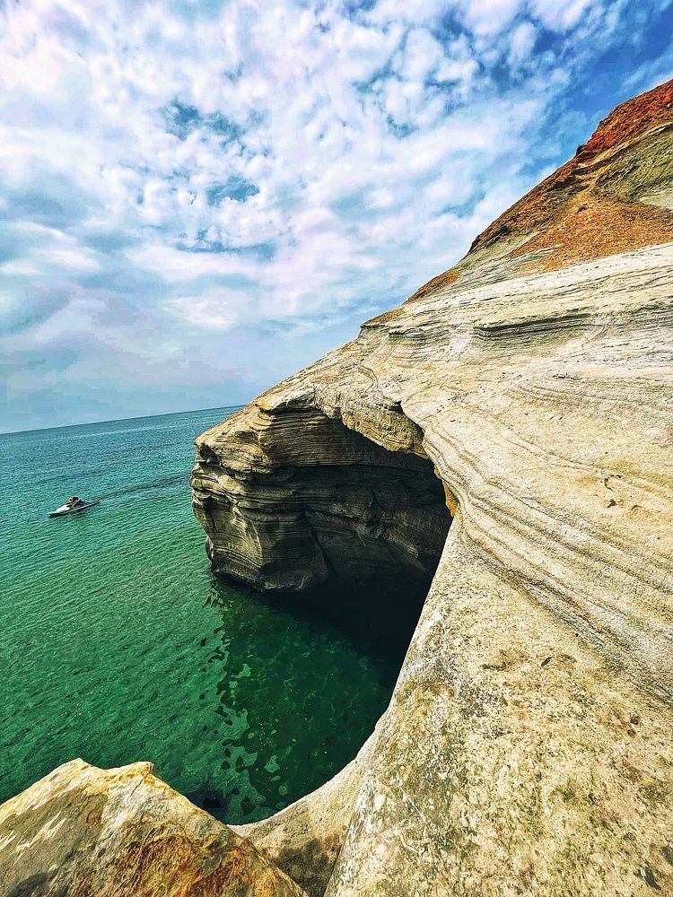 Photograph by Nadir oumeraz